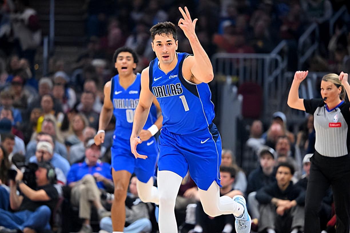 贝博体育-面对骑士展现出了超强的投射能力，强力投手能在独行侠站稳脚跟吗